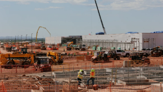 OpenAI价值5000亿美元星际之门项目中的第一个数据中心在得州启用