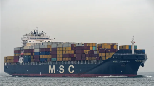 中国收取美国货轮靠港费用第一单：超1200万元