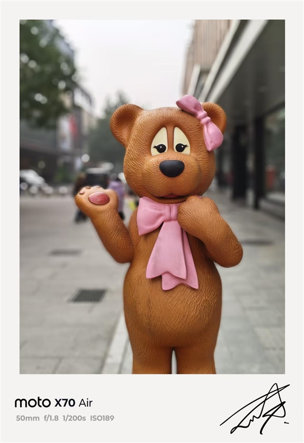 联想moto X70 Air上手：超薄机身+AI 轻薄手机标杆