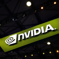 全球科技股暴跌！英伟达市值一夜蒸发1.4万亿元