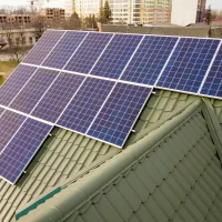 澳大利亚政府承诺该国居民将获每日三小时免费太阳能电力