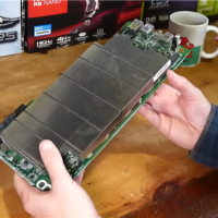 挖矿主板居然用上PS5 AMD APU！还能跑《赛博朋克2077》