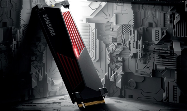 三星PM9E1 SSD瘦身M.2 22x42：满血性能14.8GB/s