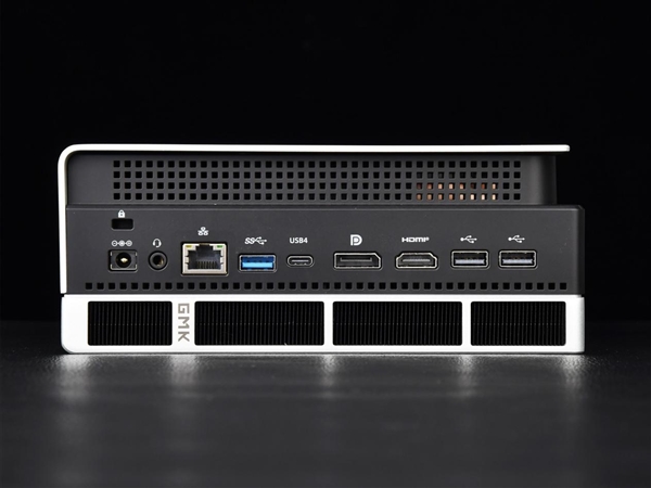 字典大小的迷你主机性能却超越台式机！锐龙AI Max+ 395确实猛