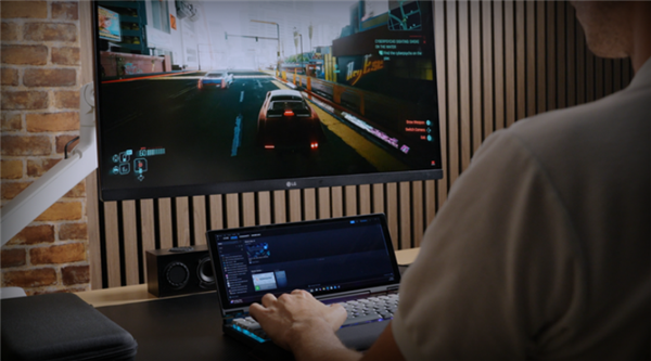 不叫笔记本电脑！新款智能键盘用上AMD/Intel CPU