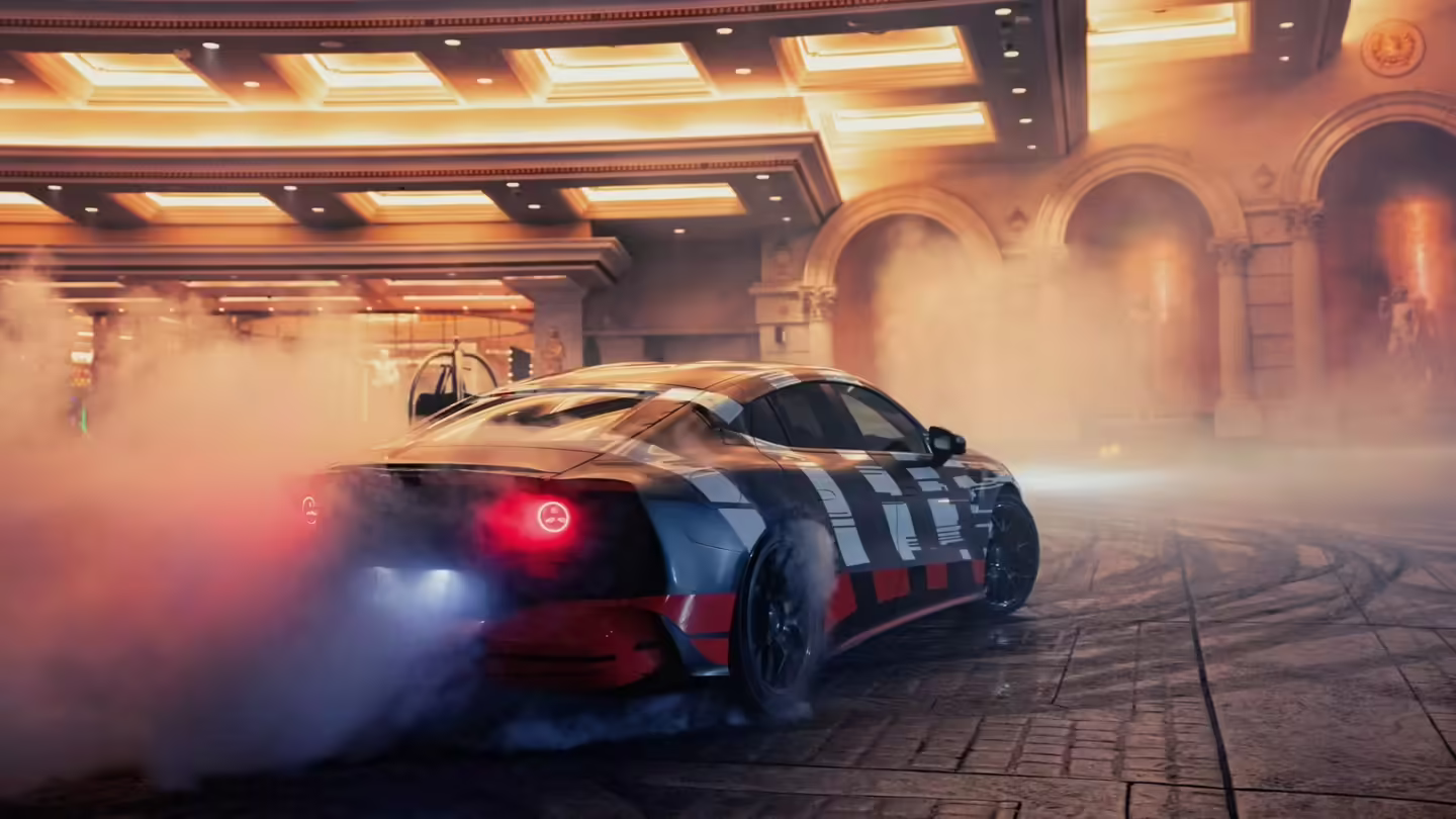 梅赛德斯-AMG 纯电 GT 四门轿跑原型车亮相：布拉德・皮特站台，马力超 1000 匹