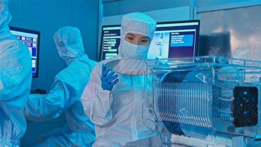 Intel公布三大全新晶体管材料：漏电率降低1000倍