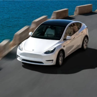 特斯拉股价逆市狂涨：市值一夜飙升3400亿 超中国上市车企总和