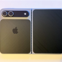 苹果首款折叠屏蓄势待发！iPhone Fold机模出炉