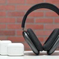 苹果下一代AirPods路线图刚刚泄露 大变化即将到来