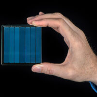 微软造出的「玻璃硬盘」，数据可以保存1万年