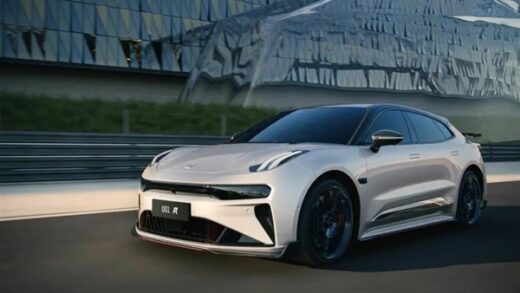 77万的极氪王开卖 CEO自信放言：友商门五年内造不出来！