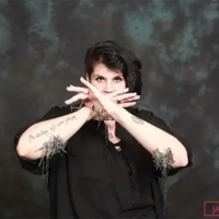 创吉尼斯纪录！美国女子全身25个植入物：左手可以打电话