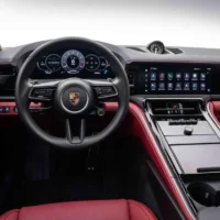 全新保时捷 Panamera 内饰官图公布，11 月 24 日首发