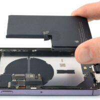 苹果正在为移动设备自研高性能电池技术 预计将于2025年问世