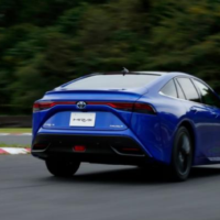 电车们还在掐架，氢能车就要来了？