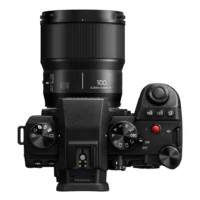 松下 L 卡口全画幅镜头 LUMIX S 100mm F2.8 MACRO 今日上市，首发 5998 元