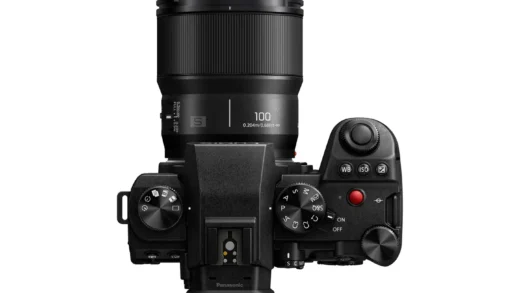 松下 L 卡口全画幅镜头 LUMIX S 100mm F2.8 MACRO 今日上市，首发 5998 元