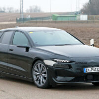 奥迪 A6 Avant e-tron 电动旅行车最新谍照曝光，剑指宝马 i5 Touring