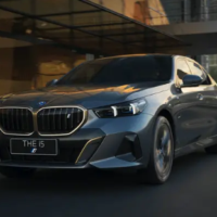 全新宝马5系公布配置信息：首搭第3代智驾系统 基于国内道路打造