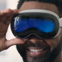 苹果 Vision Pro 评测综述：一种让你倍感压力的体验