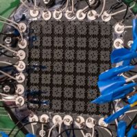 无需电池的传感器能对特定声波做出反应