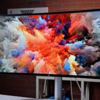 下一代 Studio Display 预定，苹果正探索曲面屏显示器：还配防窥膜