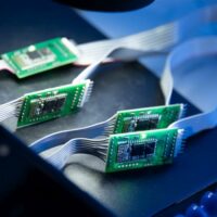 AI机器人在战争游戏中倾向于选择加强暴力和核打击