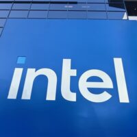 Intel公开34个安全漏洞：涉及32款软件、2款固件