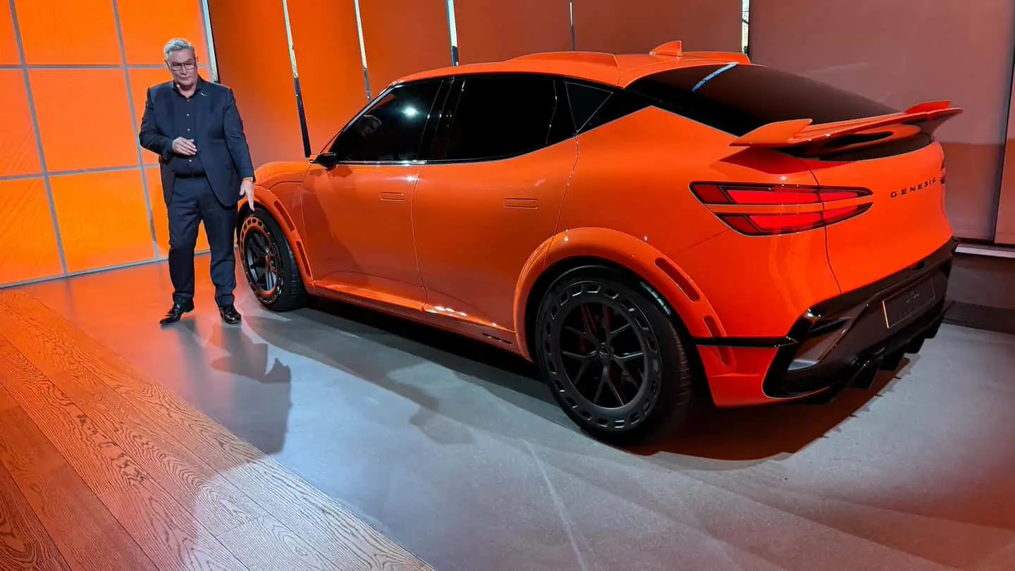 捷尼赛思成立 Magma 性能子品牌,GV60 Magma 概念车首发亮相