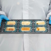 AI时代CPU不老！Intel五代至强五大革新：340亿参数小意思