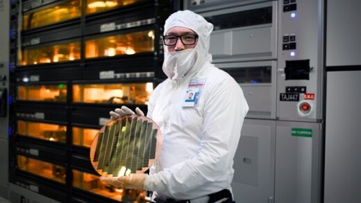 一张图上14种不同制程工艺！Intel怎么赚钱呢