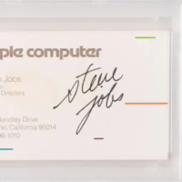 41年历史！乔布斯签名名片拍出131万元天价