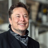 不为钱 只为人类：马斯克起诉OpenAI的恩怨始末