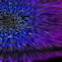 “AI教父”辛顿最新预言：AI将操控人类