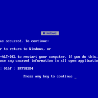 1998 年的今天，微软演示 Win98 时蓝屏死机
