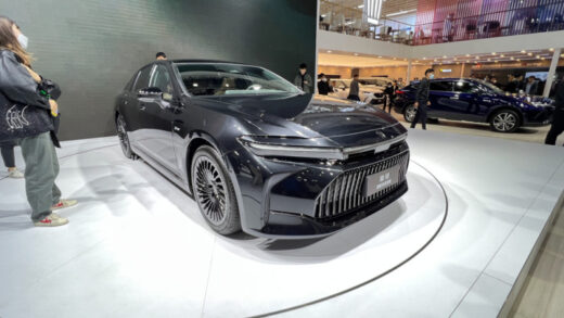 丰田全新皇冠正式上市