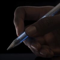 AI PC时代来了 苹果：我拿iPad Pro给你们打个样