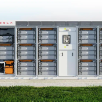 特斯拉“新鲶鱼”来了：巨型充电宝工厂开建，一台可充满 65 辆 Model 3