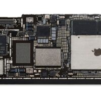 iFixit拆解苹果全新iPad Pro：电池更好拆 M4芯片现真身