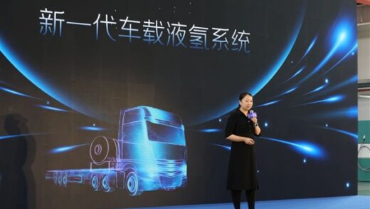 中国第一款百公斤级车载液氢诞生！重卡能跑1000+公里