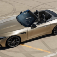 梅赛德斯奔驰 AMG SL 63 高定版跑车官图公布：金色涂装，限量 100 辆