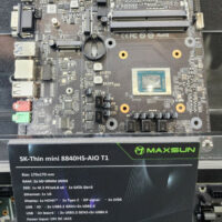 铭瑄展示两款一体机 ITX 主板，搭载英特尔 / AMD 移动端处理器