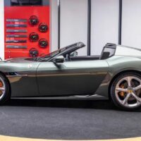 法拉利 12Cilindri 跑车上市：6.5 升 V12 发动机 / 零百 2.9 秒，598.8 万元起