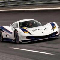 438.7 公里 / 小时！日本 Owl SP600 登顶世界最快电动汽车宝座