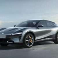 小米首款SUV曝光！网友纷纷晒法拉利对比图 ：“法拉米”来了