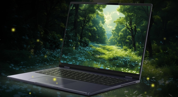 比华为更激进!曝荣耀轻薄本刷新行业纪录:不到980g