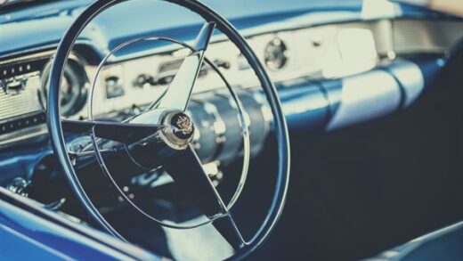 到底谁抢谁饭碗 网友吵翻！无人驾驶、人类网约车成本对比：一目了然