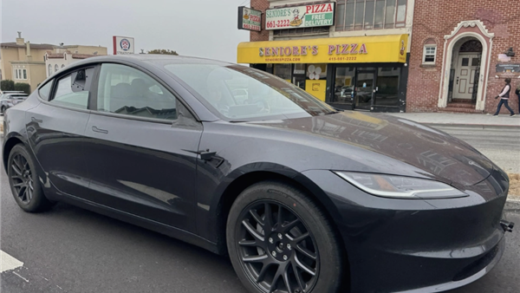 马斯克确认Robotaxi跳票！设计更改需要更多时间