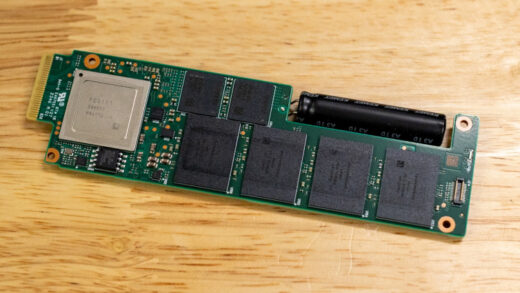 西部数据首款 Gen5 固态硬盘 Ultrastar DC SN861 主控确认：韩国 FADU FC5161